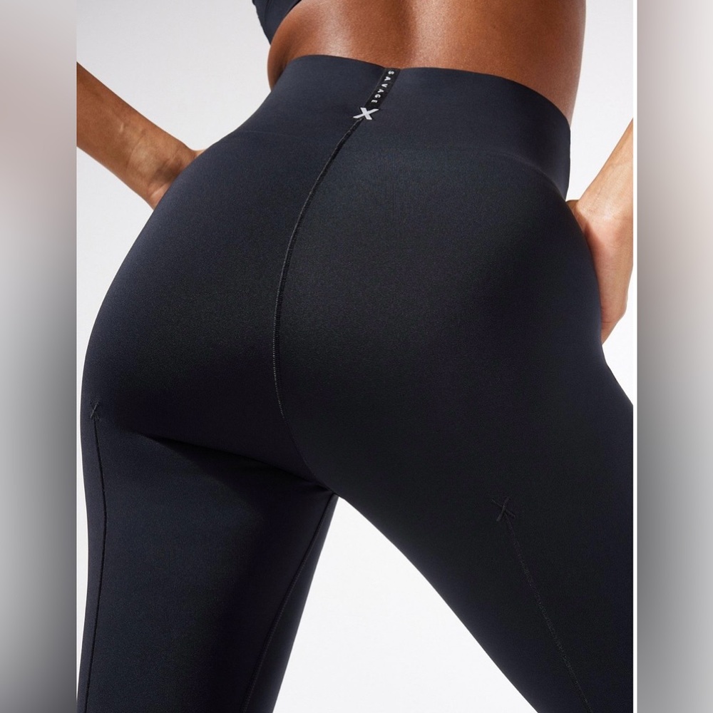 Savage X Fenty Sleek Hotline Black Leggings Large